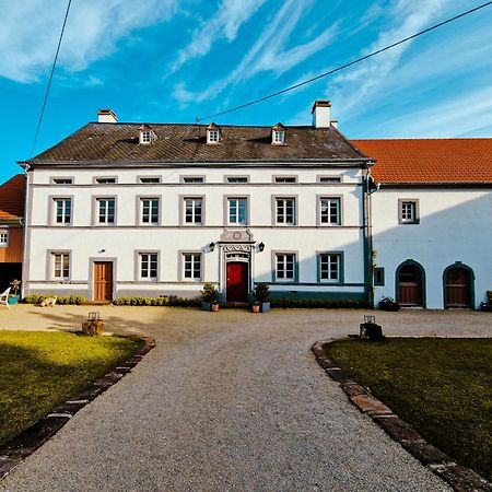 Bed and Breakfast Gutshaus De La Fontaine à Feilsdorf Extérieur photo